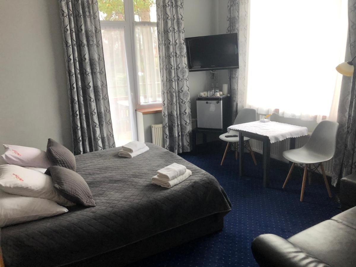 Hotel Bella Jelenia Góra Eksteriør billede