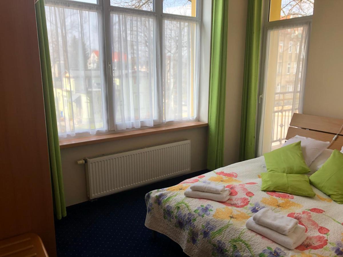 Hotel Bella Jelenia Góra Eksteriør billede